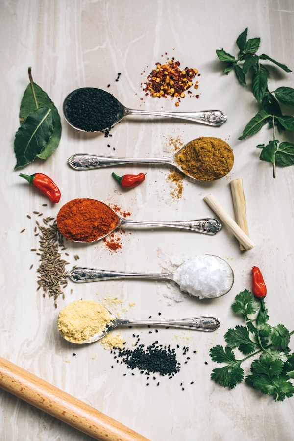 Ground spices on spoons